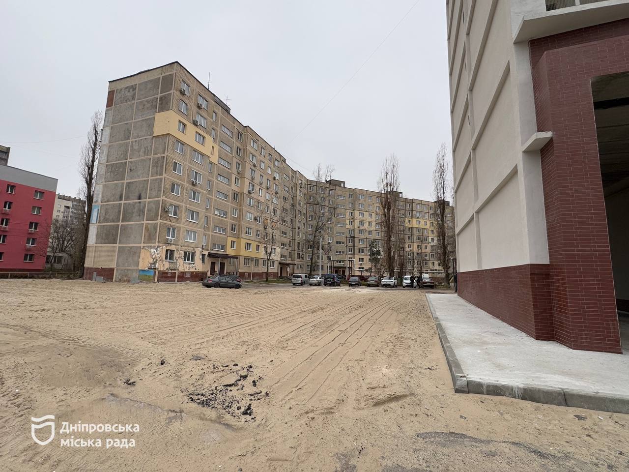 У Дніпрі на місці ракетного удару на Перемозі створять меморіальний сквер: рішення виконкому