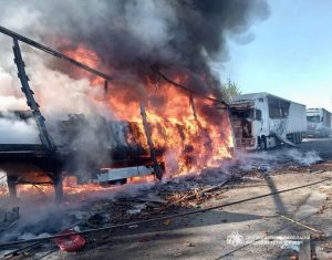 Діти з Дніпропетровщини врятовані після ворожого удару: всі подробиці