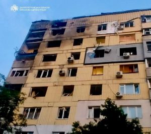 Ворожа атака на Дніпропетровщині: є загиблий та поранені