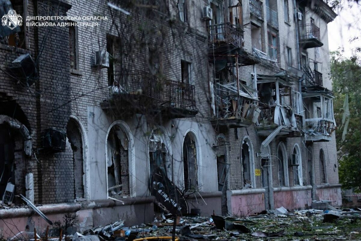 Масштабне нічне пекло: ворог гатив по Дніпропетровщині всіма видами зброї, понад 25 поранених