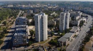 Перші хмарочоси Дніпра: історія та таємниці легендарних «Свічок»
