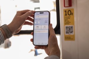 Безкоштовний проїзд у Дніпрі для школярів: деталі та поради для батьків
