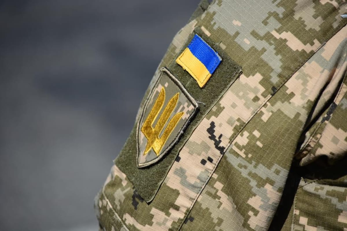 Втратили зв'язок чи не платять гроші: куди звертатися пораненим військовим у Дніпрі
