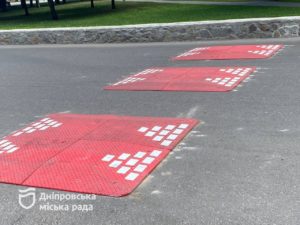 Нові «берлінські подушки» на дорогах Дніпра: де їх ще встановлять
